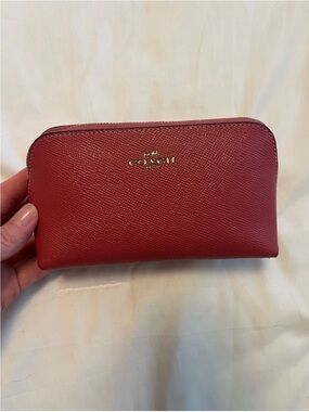 Coach Mauve Leather Zip Pouch